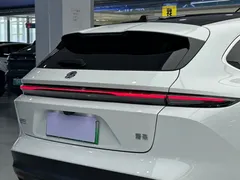 2024 Nio ET5T 75kWh Touring, белый — фото 5