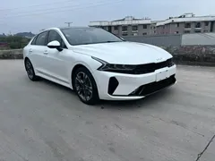 2021 Kia K5 380T GT-Line, белый — фото 3