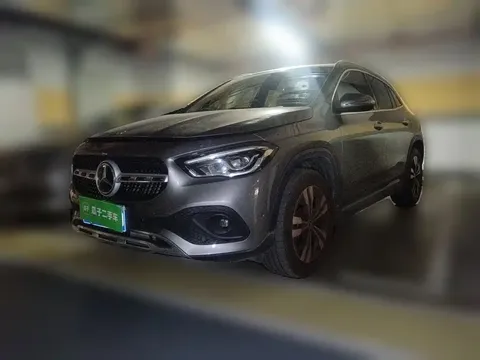 2022 Mercedes-Benz GLA 220