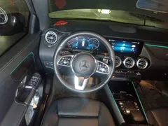 2022 Mercedes-Benz GLA 220 — фото 11
