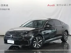 2022 Volkswagen Passat 330TSI Luxury, чёрный — фото 1