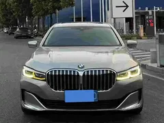 2019 BMW 7 Series 740Li Leading M Sport Package — фото 1
