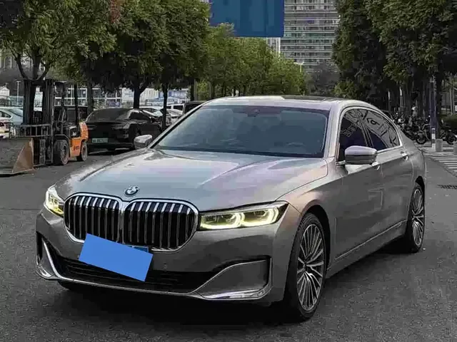 2019 BMW 7 Series 740Li Leading M Sport Package