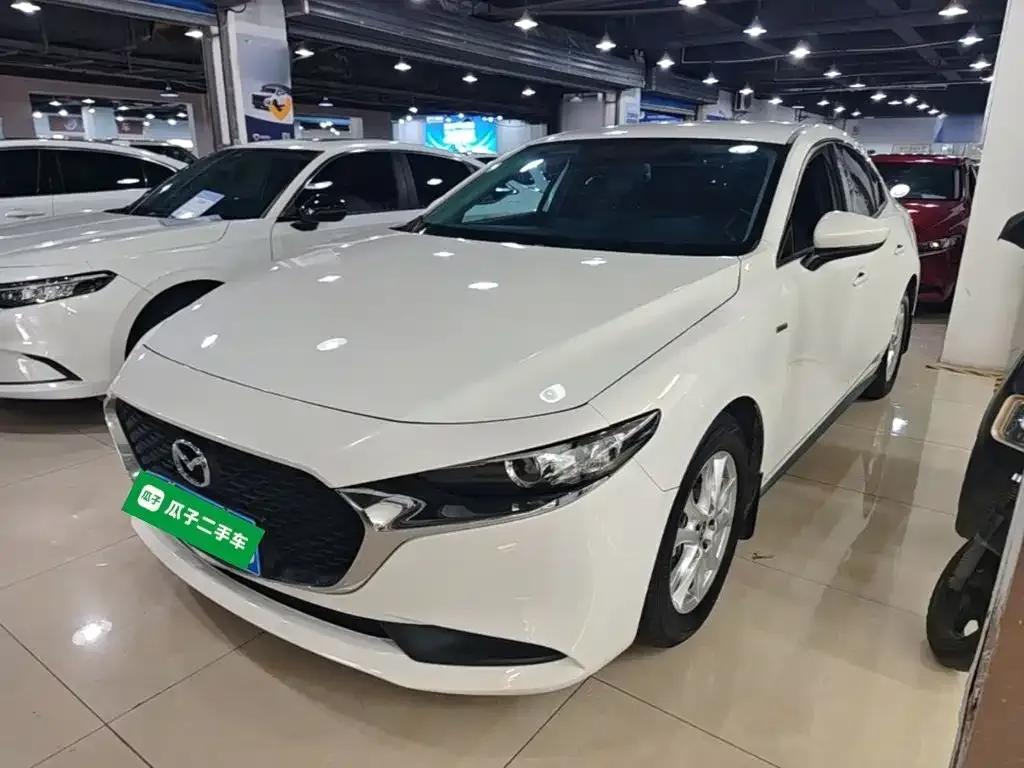 2021 Mazda 3 2.0L AT
