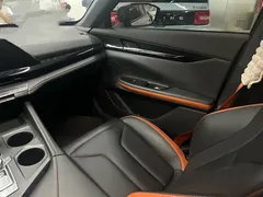 2022 Changan UNI-V 1.5T Premium — фото 7