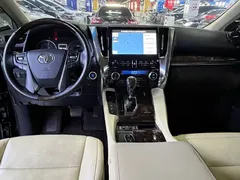 2021 Toyota Alphard Hybrid 2.5L Luxury, чёрный — фото 4