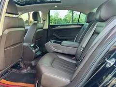 2021 Volkswagen Phideon 380TSI Luxury, синий — фото 5