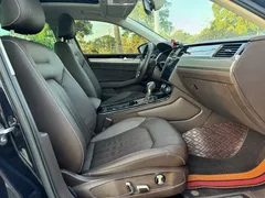 2021 Volkswagen Phideon 380TSI Luxury, синий — фото 7