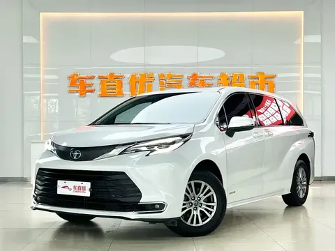 2023 Toyota Sienna 2.5L Hybrid Comfort