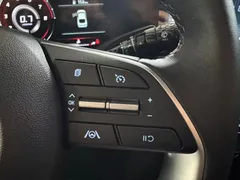 2022 Hyundai Elantra 1.5L CVT LUX Premium — фото 13