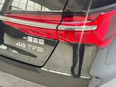 2022 Audi A6L 45 TFSI Select Sport, чёрный — фото 14