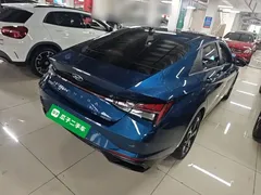 2021 Hyundai Elantra 1.5L CVT LUX Premium, синий — фото 7