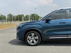 2023 Geely Haoyue L 2.0T DCT Premium, синий — фото 7