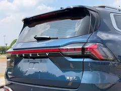 2023 Geely Haoyue L 2.0T DCT Premium, синий — фото 35