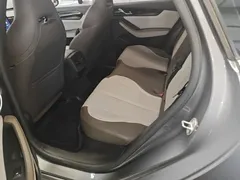 2023 BYD Qin PLUS Champion DM-i PHEV 55KM Leading — фото 17