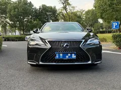2021 Lexus LS 500h Excellence, чёрный — фото 2
