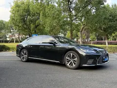 2021 Lexus LS 500h Excellence, чёрный — фото 3