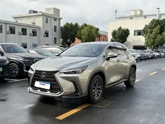 2022 Lexus NX 260 2WD — фото 3