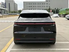 2025 Li Auto i6 4WD Standard, чёрный — фото 17