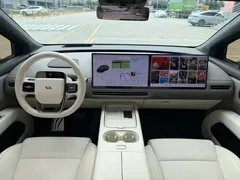 2025 Li Auto i6 4WD Standard, чёрный — фото 22