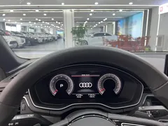 2023 Audi A4L 40 TFSI Luxury Dynamic, белый — фото 14