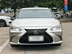 2023 Lexus ES 200 Excellence — фото 3