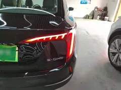 2024 Hongqi E-QM5 EV 500km Travel, чёрный — фото 8
