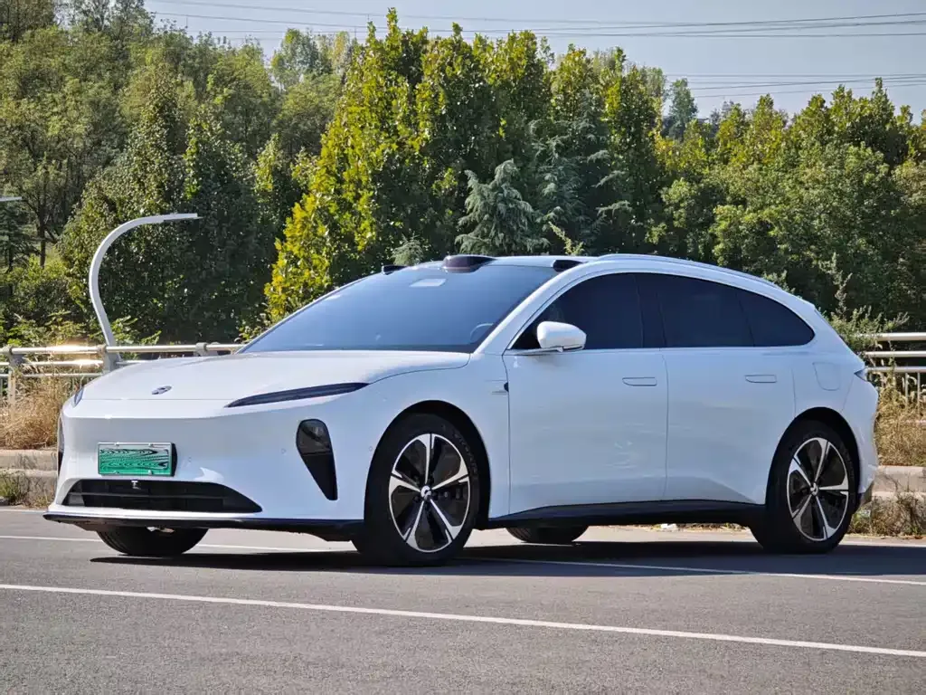 2023 Nio ET5T 75kWh Touring