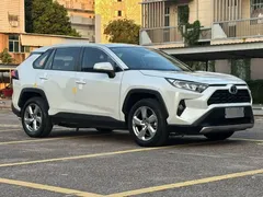 2022 Toyota RAV4 2.0L CVT 2WD Fashion Plus, белый — фото 3