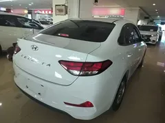 2020 Hyundai Elantra 1.6L AT GL, белый — фото 7