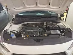 2020 Hyundai Elantra 1.6L AT GL, белый — фото 20