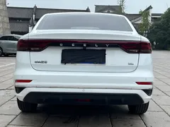 2022 Geely Emgrand 4th Gen 1.5L CVT Flagship, белый — фото 4