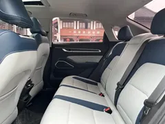 2022 Geely Emgrand 4th Gen 1.5L CVT Flagship, белый — фото 13