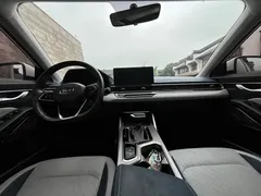2022 Geely Emgrand 4th Gen 1.5L CVT Flagship, белый — фото 16
