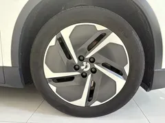 2024 Nio ES6 75kWh, белый — фото 19