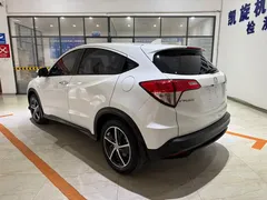 2020 Honda Vezel 1.5L CVT Pioneer, белый — фото 6