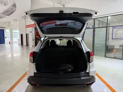 2020 Honda Vezel 1.5L CVT Pioneer, белый — фото 8