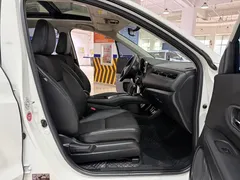 2020 Honda Vezel 1.5L CVT Pioneer, белый — фото 11