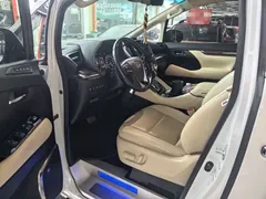 2021 Toyota Alphard Hybrid 2.5L Premium, белый — фото 3