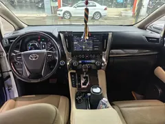 2021 Toyota Alphard Hybrid 2.5L Premium, белый — фото 6