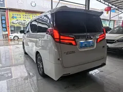 2021 Toyota Alphard Hybrid 2.5L Premium, белый — фото 8