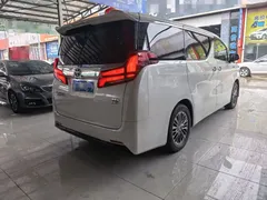 2021 Toyota Alphard Hybrid 2.5L Premium, белый — фото 9