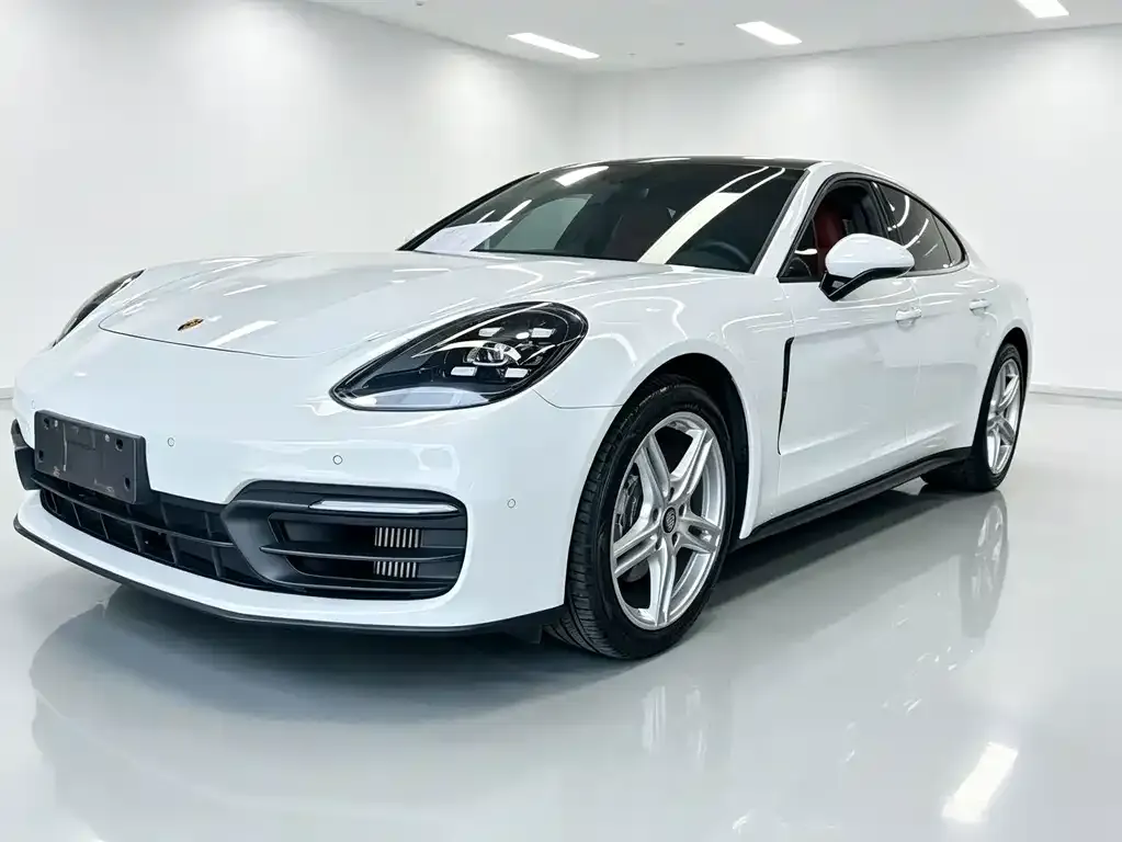 2023 Porsche Panamera 2.9T