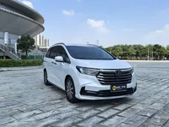 2022 Honda Odyssey 2.0L e:HEV Hybrid, белый — фото 3