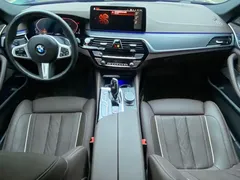 2022 BMW 5 Series 530Li Premium M Sport Package, чёрный — фото 6