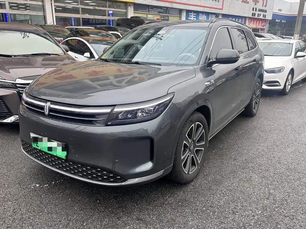 2024 Aito M7 1.5T RWD Smart Driving Pro 5-seat