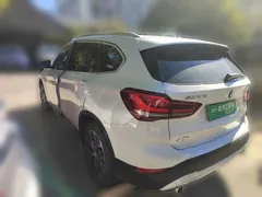 2021 BMW X1 Leading, белый — фото 4