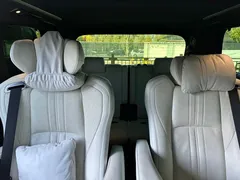 2020 Lexus LM 300h 7-seat, чёрный — фото 7