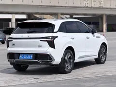 2023 Hongqi HS3 1.5T 2WD, белый — фото 4