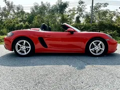 2022 Porsche 718 Boxster T 2.0T — фото 7
